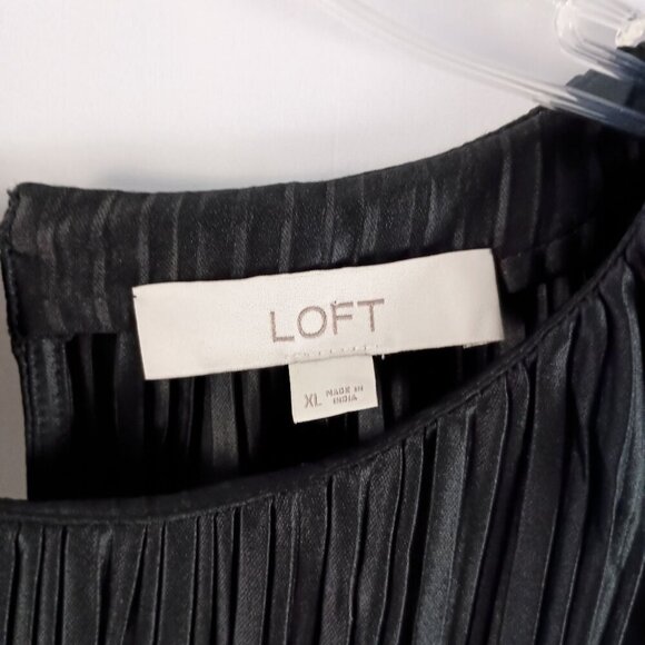 Ann Taylor LOFT Pleated Jersey Blouse Black Women’s Size XL Polyester Top - Picture 6 of 6